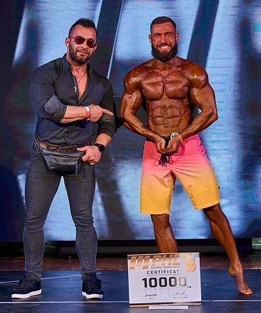 Юрий Новаков