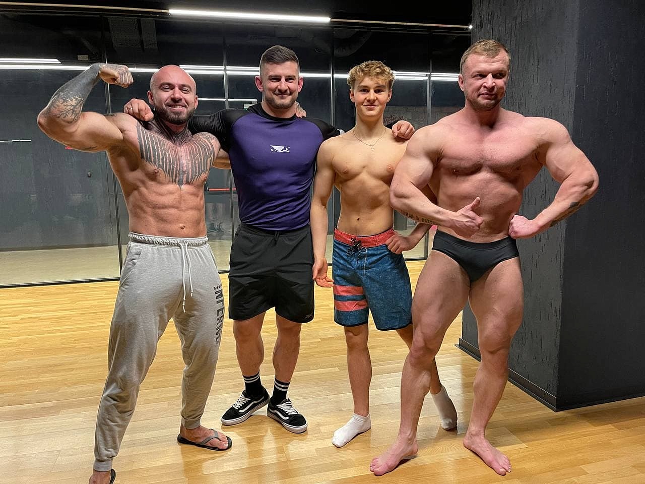 Школа позирования WFF-WBBF Russia